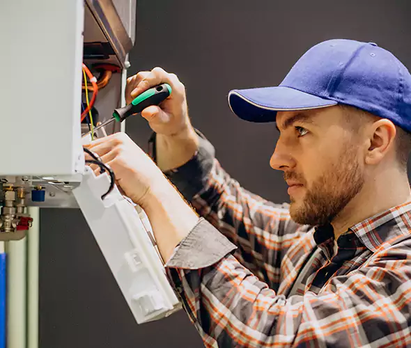 Expert Plumber for Tankless Water Heater Maintenance in Dallas, TX: Schedule Professional Maintenance Services with Us